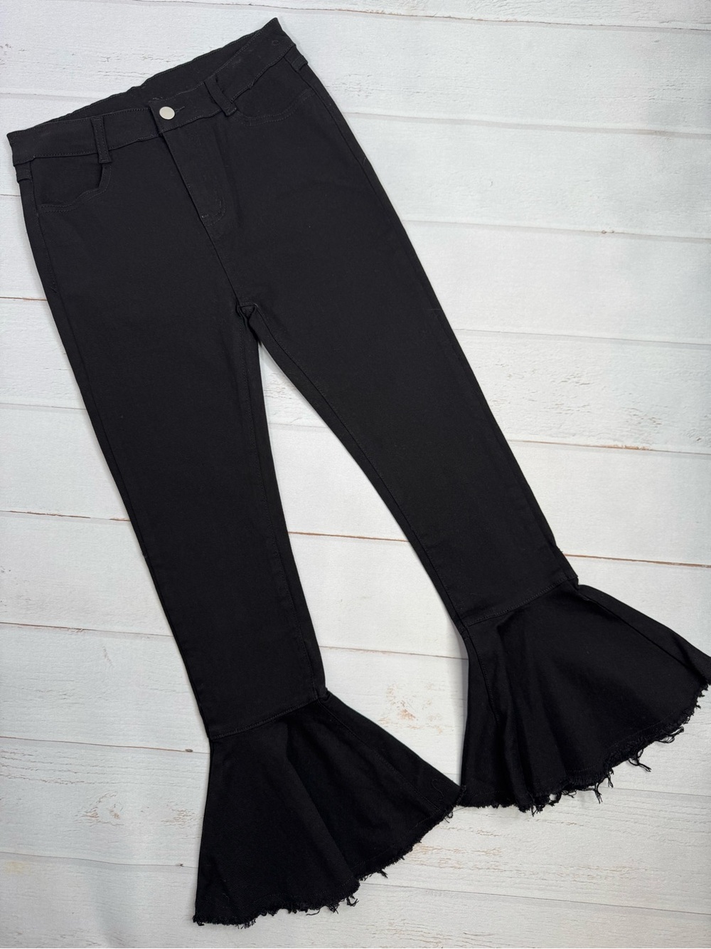 NWT Hayden Los Angeles Black Bell Bottom Flare Jeans Raw Hem Stretch Size Small